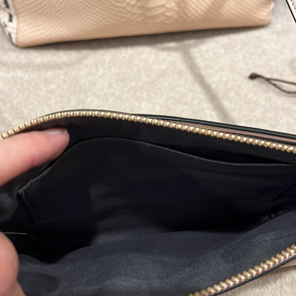 Euc Coach Madison Leather And Python Felicia Cros… - image 3